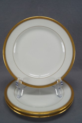 Set of 3 Jean Pouyat Limoges POY258 Gold Encrusted 7 5/8 Inch Plates C. 1906-32 - Picture 2 of 5