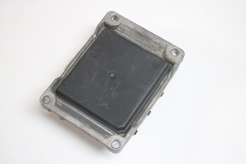 2002 2003 02 03 Saturn VUE 3.0L V6 Engine Powertrain Computer Module ...