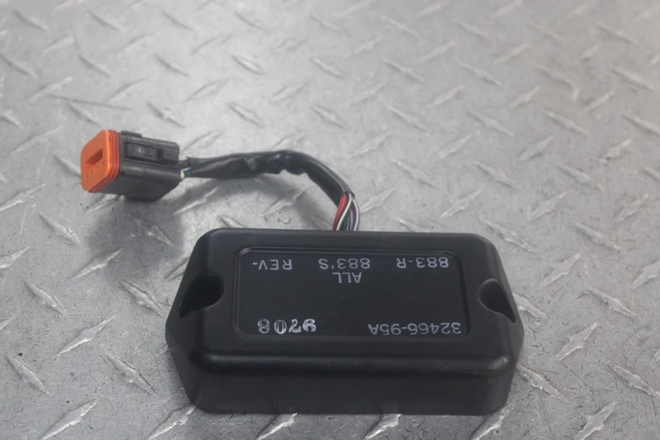 Harley-Davidson Sportster 883 Hugger XLH883 1997 ECU 32466-95A video para correr Foto 4 de 4