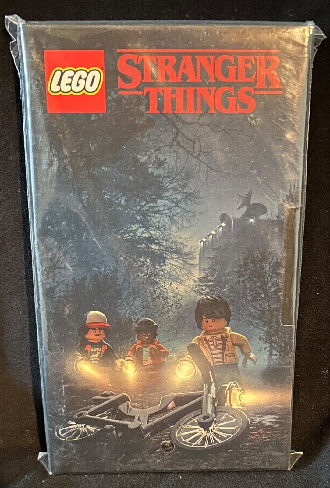 LEGO 5005933 Stranger Things Sketchbook