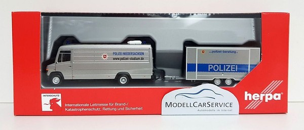 "Herpa Sondermodell: 941372 Mb Vario Lang Mit Anh. \"Polizei\" (Interschutz 2022)"-image