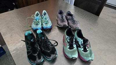 Womens 8.5 running Shoe Lot Of 4.  Nike Mizuno Brooks Asics