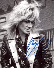 Michael Monroe MUSICIAN HANOI ROCKS autograph, In-Person signed photo