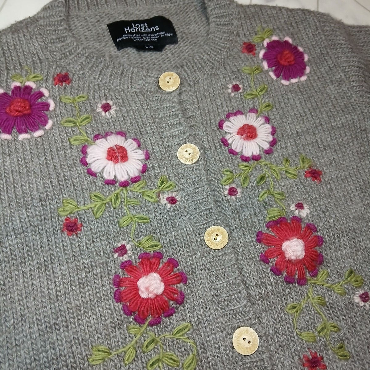 Lost Horizons Olivia Cardigan Sweater Womans Large 100% Wool Handcrafted View 2
