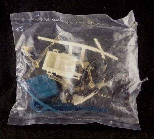 Kenner Star Wars Hoth Survival Pack Mail Away Baggie Accessories In Bag