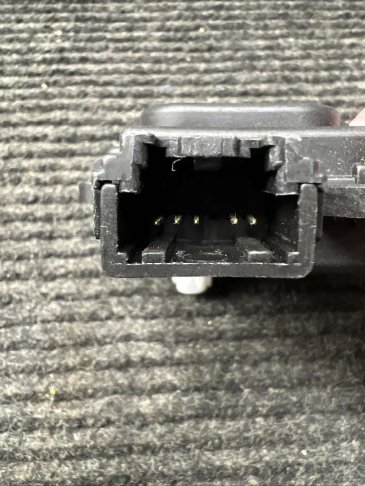 Actuador de puerta de mezcla de climatización Dorman 604-234 para modelos seleccionados de Ford Lincoln 11-19 Foto 3 de 4