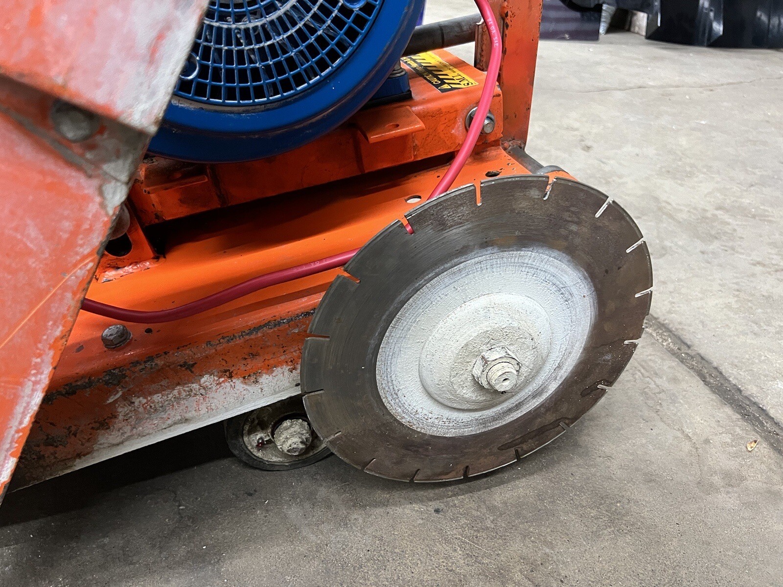 Walk Behind Self Propelled Concrete Saw 10