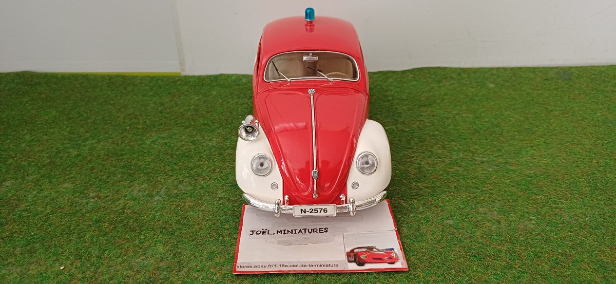Volkswagen Coccinelle Export 1951 1/18 Maisto – Bleu Et Blanc, Miniature Zamac