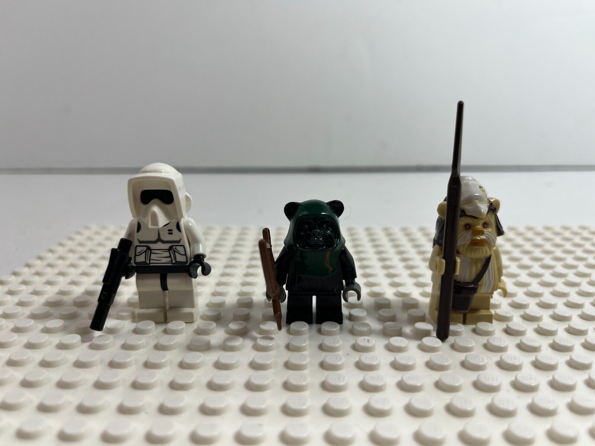 LEGO Starwars: Logray+ Tokkat+ Scout trooper minifigs only from Ewok Attack  7956