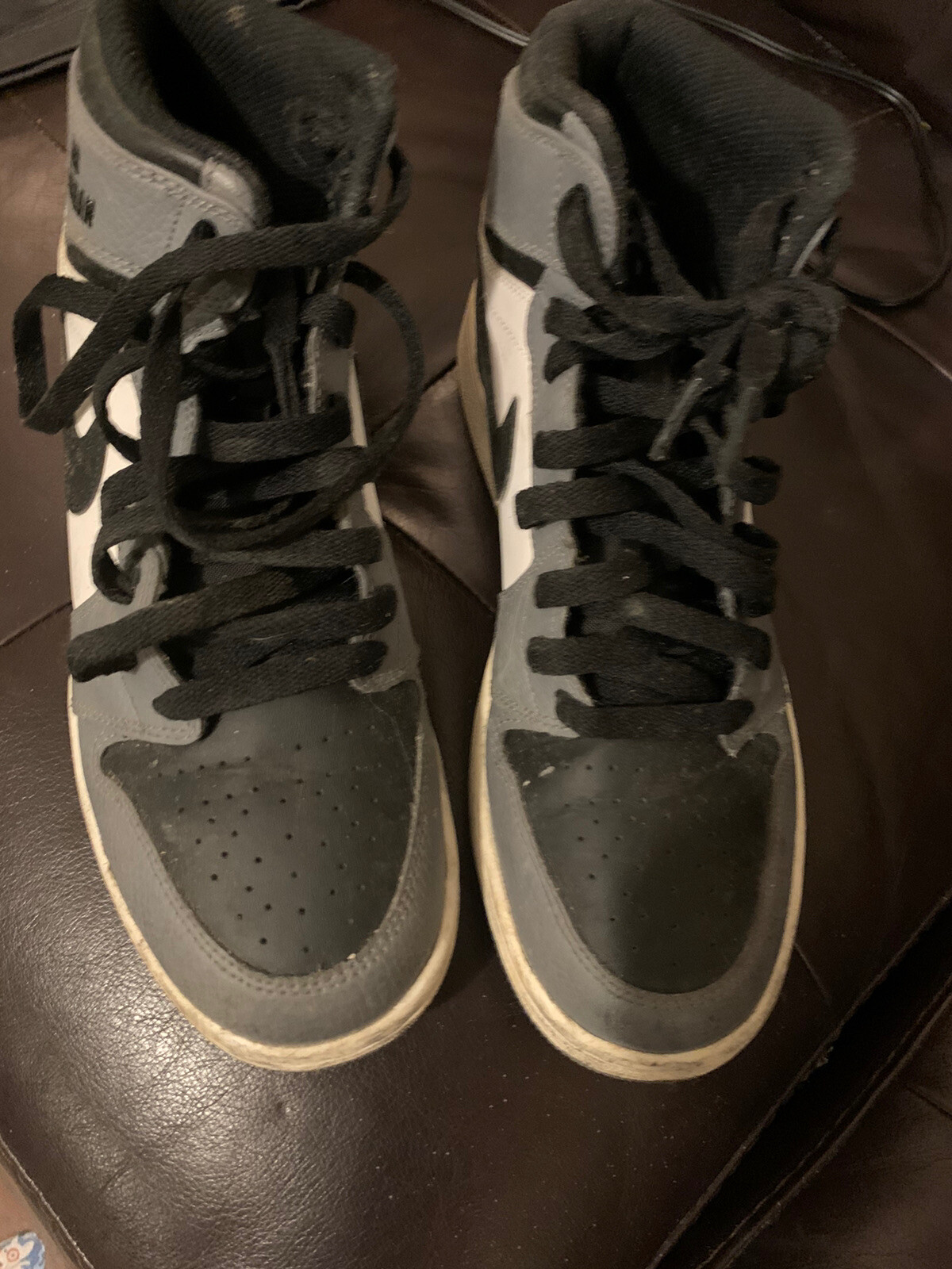 GS OG NIKE RARE AIR JORDAN RETRO 1 MID SHADOW BLACK GRYWHITE 705300-024 SZ 6.5Y image 9