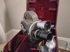 Bell & Howell 16mm Filmo 70DR Camera with 4 lenses and case - TESTED, WORKING