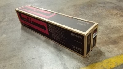 Kyocera Mita 1T02MNBNL0 Tonerkartusche TK-8600M Magenta für FS-C8600DN