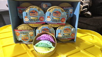 Rainbow Mystery Bun Squishy Fidget  Age 3+  (1 Pc.)