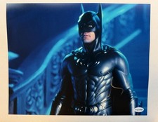 George Clooney “Batman & Robin ” AUTOGRAPH signed ‘Batman’ 11x14 Photo ACOA