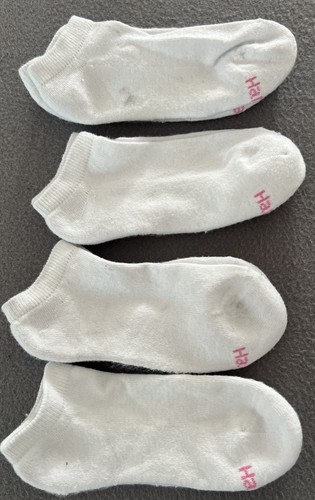 Hanes Kids 4-Pack No Show White Ankle Socks, Medium