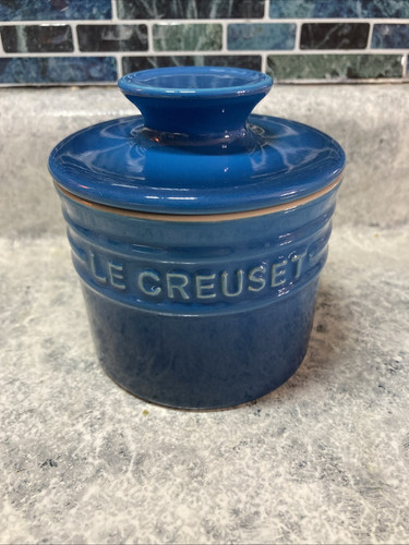 LE CREUSET French Butter Bell Crock MARSELLA Ombre Azul 6oz Nuevo con Etiquetas Leer - Imagen 1 de 6