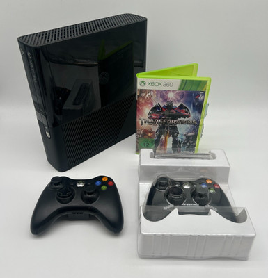 Microsoft Xbox 360 E Konsole 250GB mit 2 Controller und Transformers Spiel - Top
