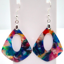 MULTICOLOURED RESIN DIAMOND SHAPED 925 SILVER HOOK EARRINGS 6CM DROP E564