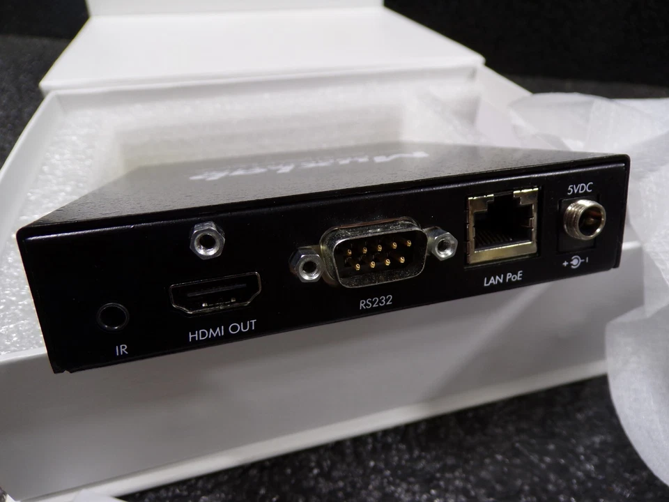 MuxLab 500757-RX HDMI over IP H.264 PoE Receiver (G) - Image 4 of 4