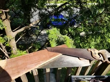 2 VINTAGE DISSTON CARPENTER'S HAND SAWS 25.5" D-8 ( 8 TPI ) & 18.75 " ( 8 TPI )