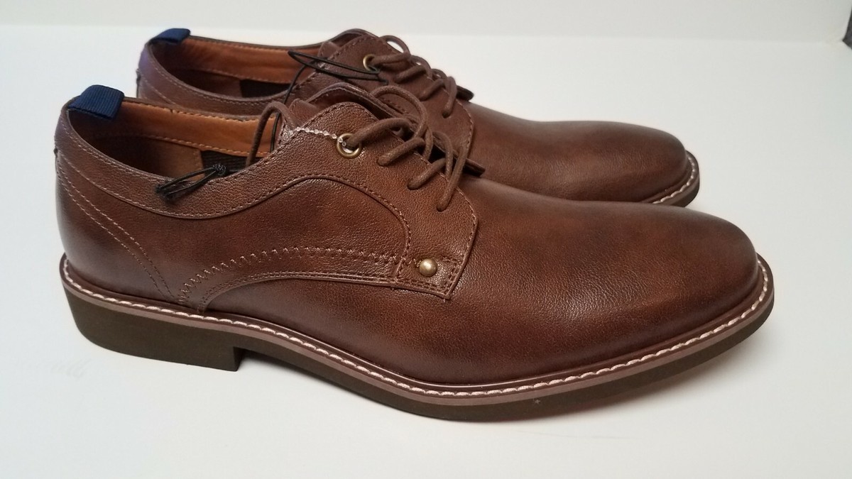 guess men's brown dress shoes A printed woven midi dress main image 1