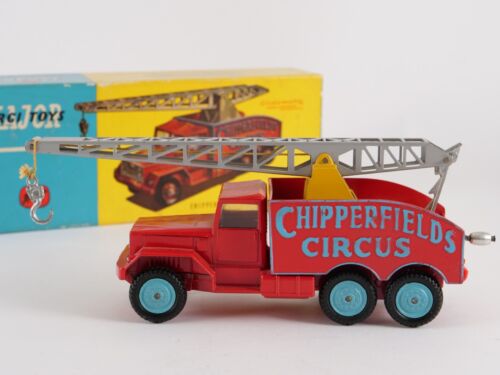 Corgi N° 1121 Chipperfield's Circus Gru Con Camion Mai Giocato In Scatola 1/43 - Foto 2 di 13