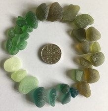 Oryginalne szkło morskie Seaham - zielone odcienie