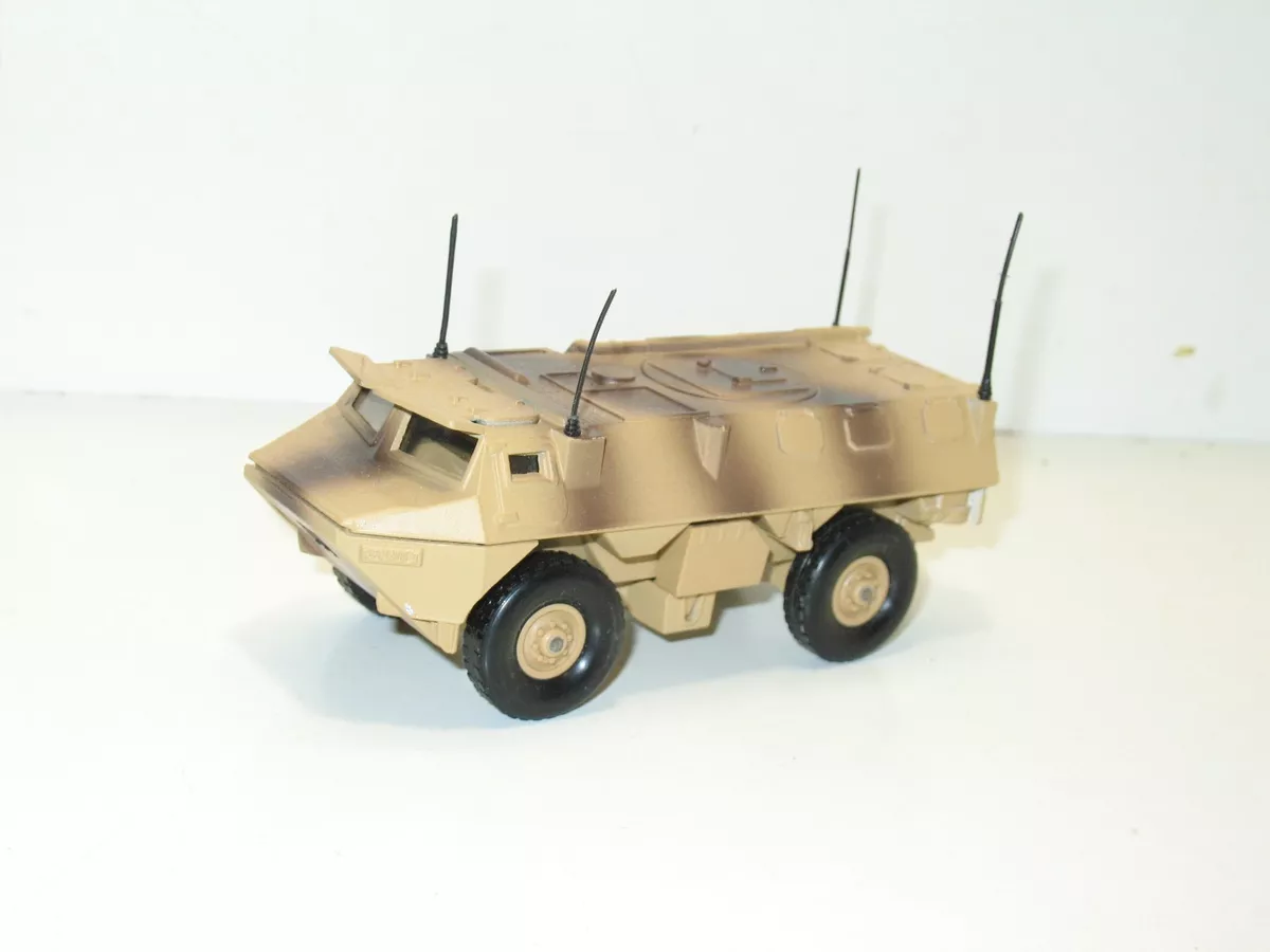Vehicule militaire clearance solido