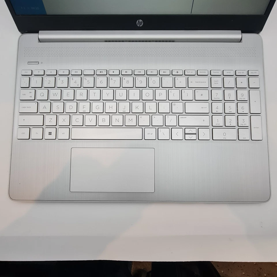 HP 15s-fq2039na 15.6" FHD Intel i3 11th Gen 8GB 120GB WIN 11 - Image 4 of 4