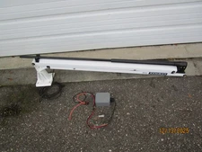 Lewmar Axix White Shallow Water Anchor 69600943