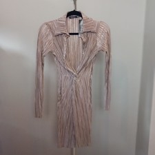 Boohoo Beige Crinkle Dress Women's New Shiny Deep V Neck knot UK size 8 BNWT