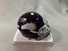 Adrian Peterson Card and Memorabilia Guide 63