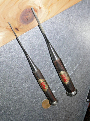 Yoshimitsu Japanese Bench Chisel Oire Nomi 1.9mm , 3mm Set of 2 Ebony