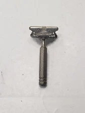 Vintage Ever-Ready Single Edge Safety Razor W/Art Deco Design On Handle