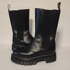 Audrick Chelsea Tall Black US 9 Dr Martins