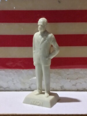 Vintage Very Rare 1969 Richard M. Nixon President Marx Toys Micro Statue EX+/NM