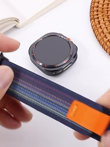 Bracelet Trail Loop pour Samsung Galaxy Watch Ultra 2/Ultra No Gaps bracelet sport en nylon - Vidéo 1 sur 1