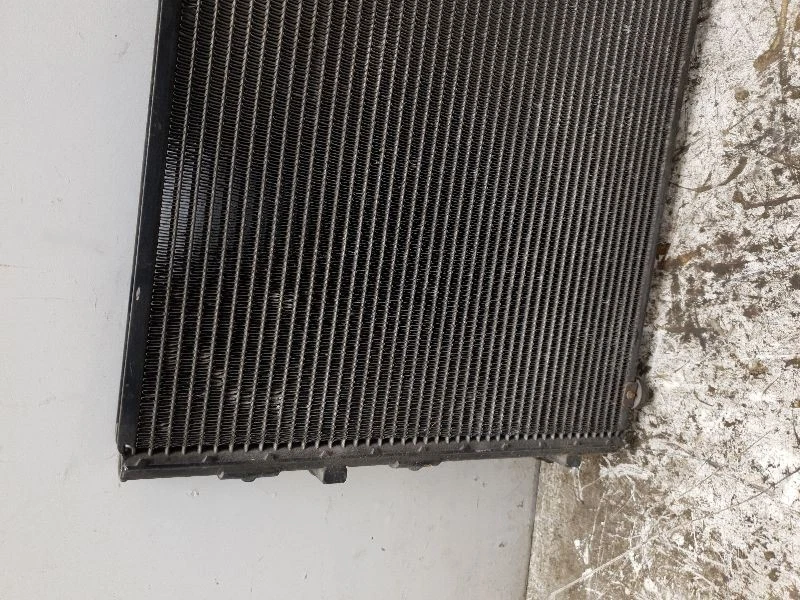 02 03 04 05 06 07 08 09 10 LEXUS SC 430 AC КОНДЕНСАТОР  - Изображение 3 из 4