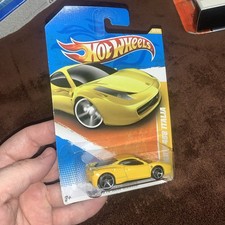 2011 Hot Wheels FERRARI 458 ITALIA diecast 34/240