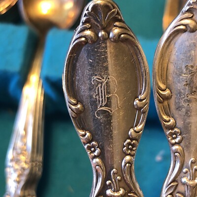 52pc. Wm Rogers & Son IS Silverplate VICTORIAN ROSE FLATWARE SET