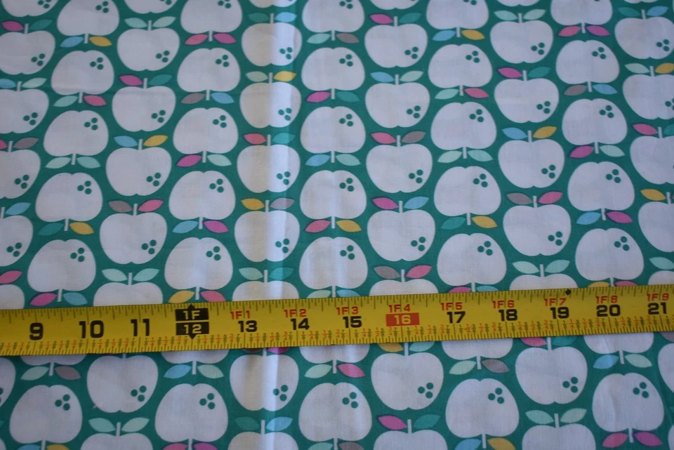 18" Long, White Apples on Green Quilt Cotton, FreeSpirit, McMorris, N3696 - Image 2 of 4