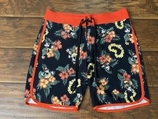 Disney Mens Mickey Mouse Minnie Mouse Floral Unlined Board Shorts Size S