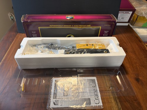MTH 20-98470 The Milwaukee Road Crane Car G.62 | Condition: Used