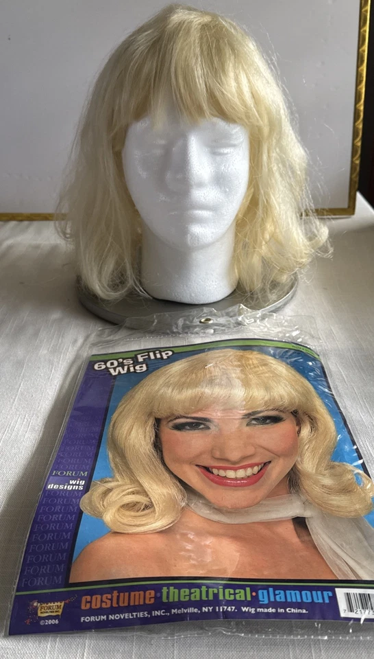 PELUCA DE DISFRAZ, 13” de largo, fibra acrílica Foto 2 de 4