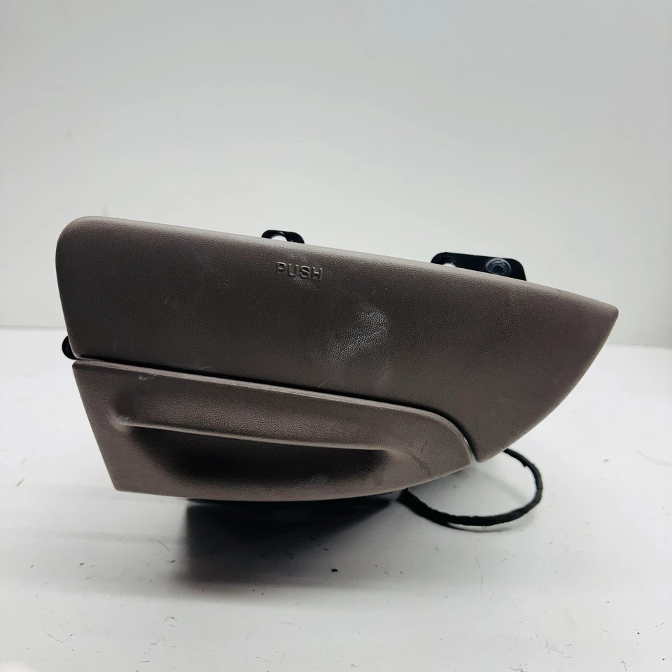 Ford F150 Expedition Lincoln Navigator 1997-2003 portavasos y cenicero marrón OEM Foto 3 de 4