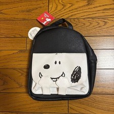 PEANUTS SNOOPY backpack 29x25x8cm/11.41x9.84x3.14" SNOOPY SNOOPY SNOOPY SNOOPY