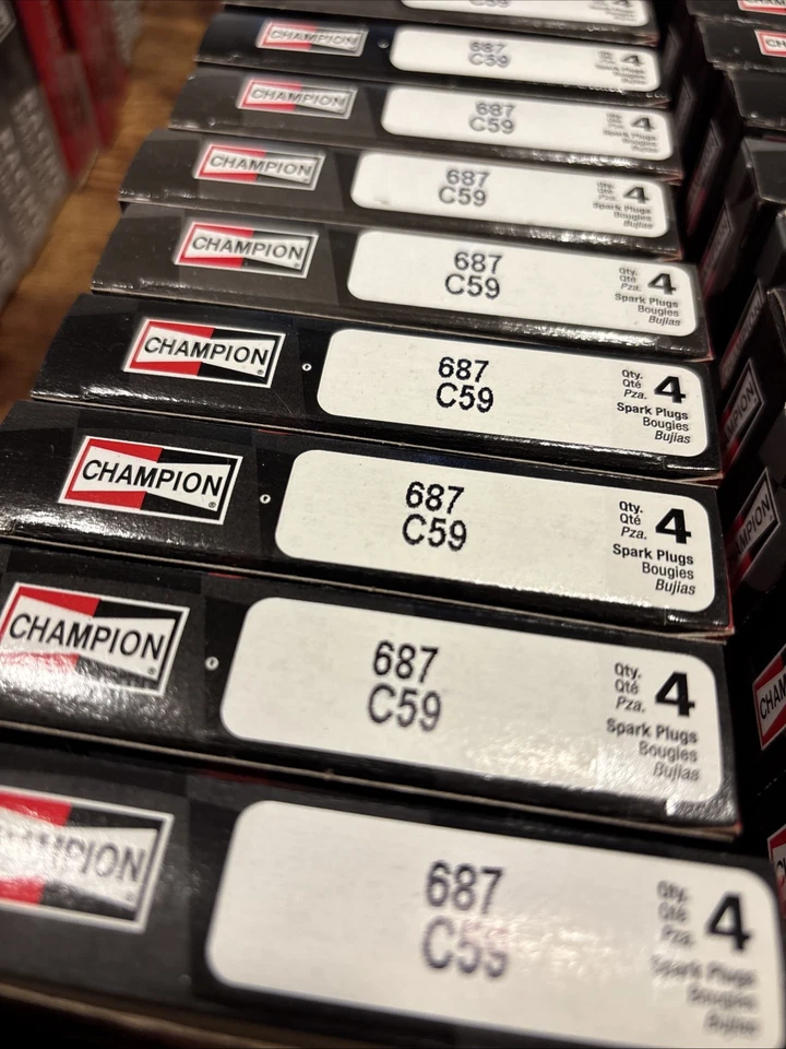 Champion Racing Spark plugs 687 C59 - Image 2 of 3