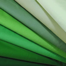 ROBERT KAUFMAN "KONA COTTON SOLID" Green #1 by the 1/2 yard