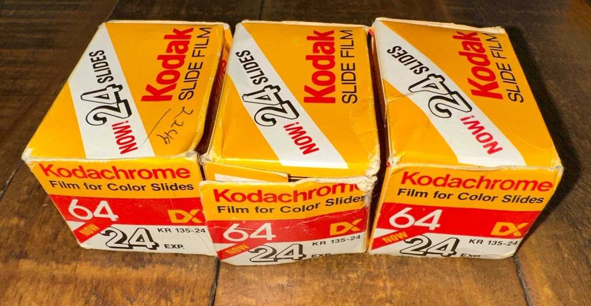 KODAK■Film Slides■送料込 Amazon.com: KODAK 35mm Slide and Film Viewer - Battery