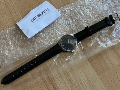 Armbanduhr Edelstahl 70 Jahre DIE ZEIT Quarz Watch NEU!  Sammlerstück